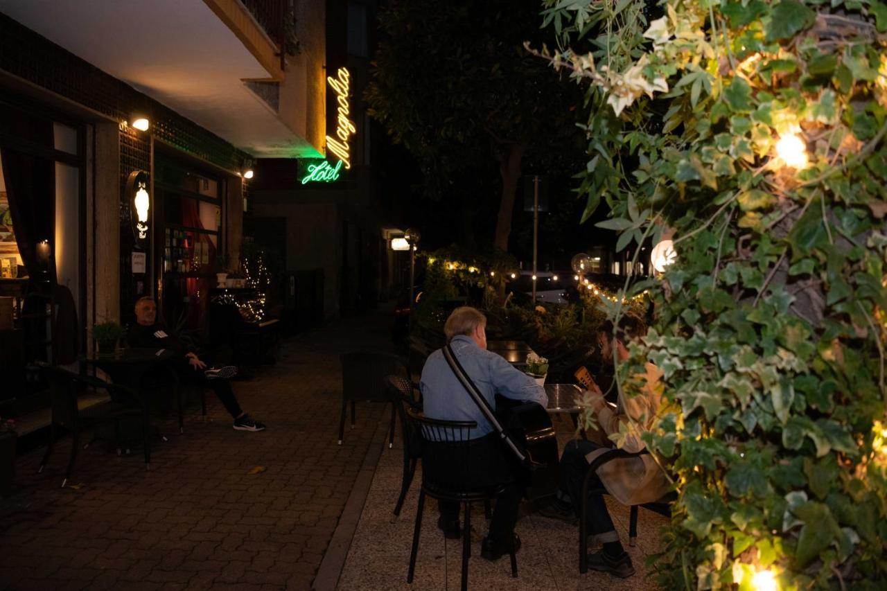 Hotel Magnolia Albenga Buitenkant foto